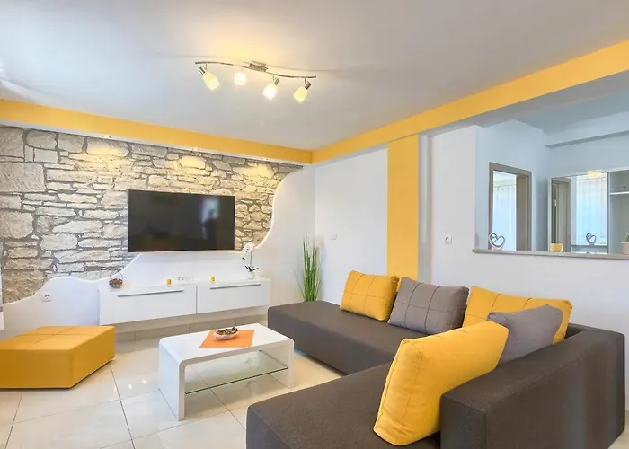 Viola ,2019 Apartman