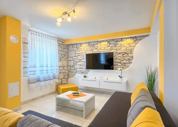 Apartman Viola ,2019 *